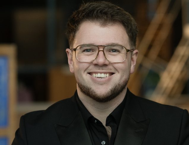 Rhodri Prys Jones WNO Chorus Photo by Jon Pountney 9013