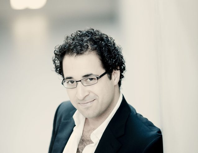 Leo Hussain Conductor 1