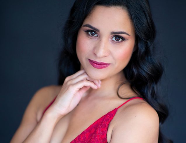 Stacey Alleaume Violetta