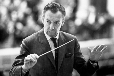 Benjamin Britten conducting News Story