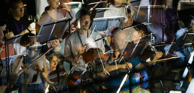Jon Pountney Orchestra Photo 1200 x 630