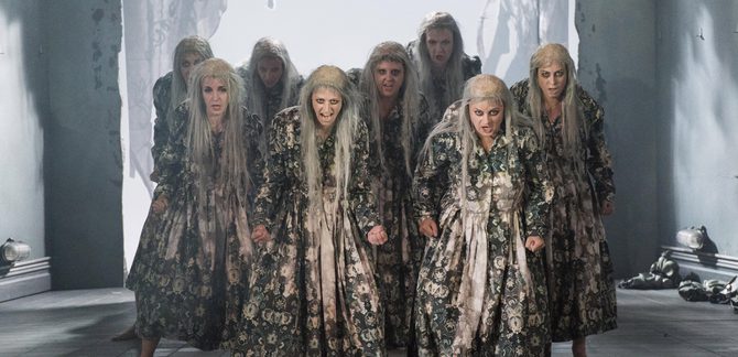 WNO Macbeth WNO Chorus witches Photo credit Richard Hubert Smith 9505