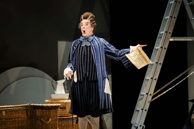 WNO The Marriage of Figaro Wyn Pencarreg Doctor Bartolo photo credit Dafydd Owen 00879