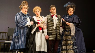 WNO The Marriage of Figaro Richard Wiegold Doctor Bartolo Anna Devin Susanna David Stout Figaro and Susan Bickley Marcellina Photo credit Richard Hubert Smith 6426 TWITTER