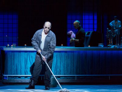 WNO Boulevard Solitude Alastair Moore Francis Photo Credit Johan Persson 01613