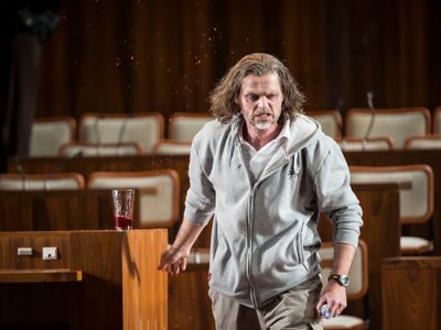 WNO Moses Und Aron Rainer Trost Aron Photo Credit Bill Cooper 156