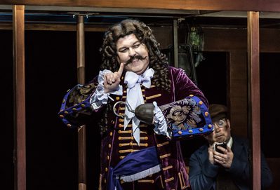 WNO Peter Pan Ashley Holland Captain Hook Photo Credit Clive Barda 182