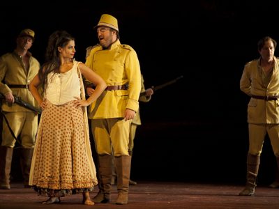 WNO Carmen Alessandra Volpe Carmen Aidan Smith Zuniga Peter Wedd Done Jose Photo Credit Jeni Clegg 36