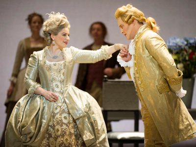 WNO The Marriage Of Figaro Elizabeth Watts Countess Almaviva And Mark Stone Count Almaviva Photo Credit Richard Hubert Smith 7138