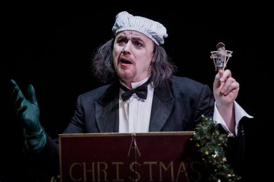 WNO A Christmas Carol Mark Le Brocq The Narrator Photo Credit Robert Workman 086