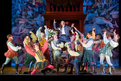 WNO Kiss Me Kate Cast And Quirijn De Lang Fred Graham And Petruchio Wnos Kiss Me Kate Photo Credit Richard Hubert Smith 2709