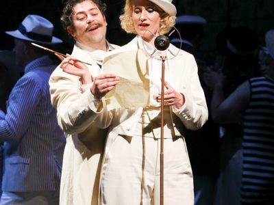 David Stout Gratiano And Fiona Harrison Wolfe A Boy Wnos The Merchant Of Venice Photo Credit Johan Persson 1943