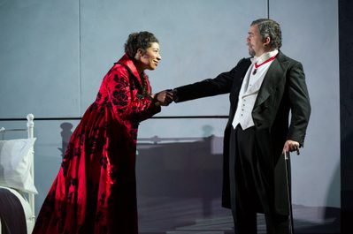 La Forza Del Destino Mary Elizabeth Williams Donna Leonora And Miklós Sebestyén Ii Marchese Di Calatrava Photo Credit Richard Hubert Smith 3225 Richard Hubert-Smith 2018 Woman dressed in red gown holds mans hand in both of hers
