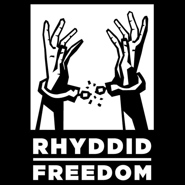 Rhyddid | Freedom Title Art in black and white: two hands are breaking free of handcuffs.