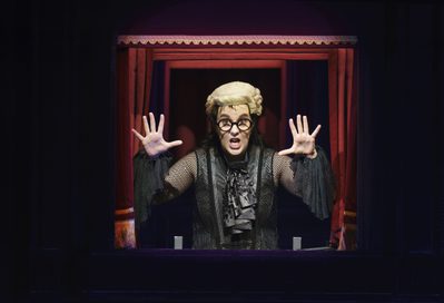 WNO Un ballo in maschera Julie Martin du Theil Oscar Photo credit Bill Cooper© 0599 Bill Cooper 2019