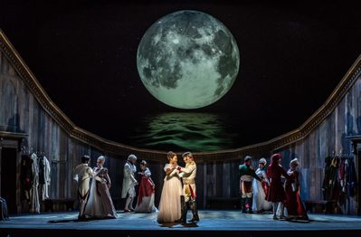 WNO War and Peace Lauren Michelle Natasha and Jonathan Mc Govern Andrei Photo credit Clive Barda 1830 Clive Barda