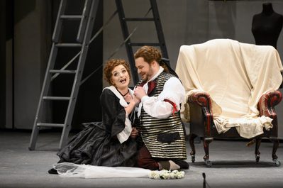 WNO The Marriage of Figaro Soraya Mafi Susanna and David Ireland Figaro Photo credit Richard Hubert Smith2618 Richard Hubert-Smith 2020
