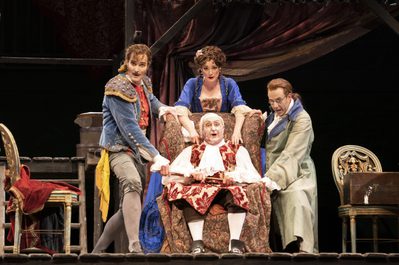 WNO The Barber of Seville Cast of The Barber of Seville photo credit Richard Hubert Smith 4589