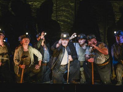 WNO Blaze of Glory Cast of Blaze of Glory photo credit Kirsten Mcternan 064