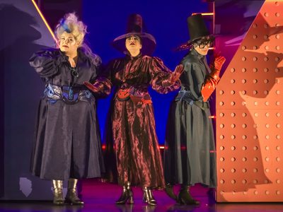 WNO The Magic Flute Claire Barnett Jones Nazan Fikret Kezia Bienek Three Ladies photo credit Craig Fuller 4295 Three women in extravagant clothes