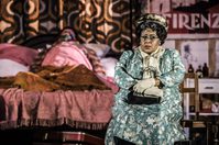 WNO Gianni Schicchi Photo Credit Craig Tichina Vaughn Zita Fuller IMG 7152