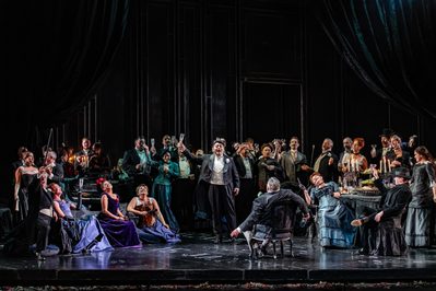 WNO La Traviata David Junghoon Kim Alfredo and Cast of La Traviata photo credit Julian Guidera