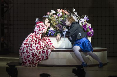 WNO Rigoletto Soraya Mafi Gilda Raffaele Abete The Duke photo credit Richard Hubert Smith 4417